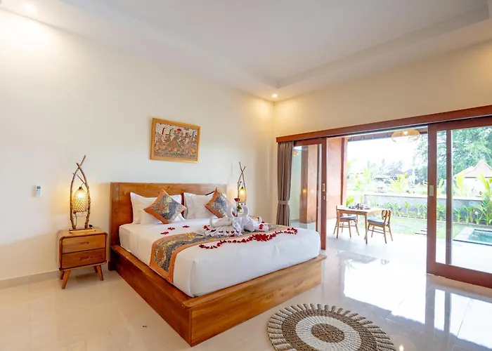 The Jinggo 2 Bedroom Private * Ubud